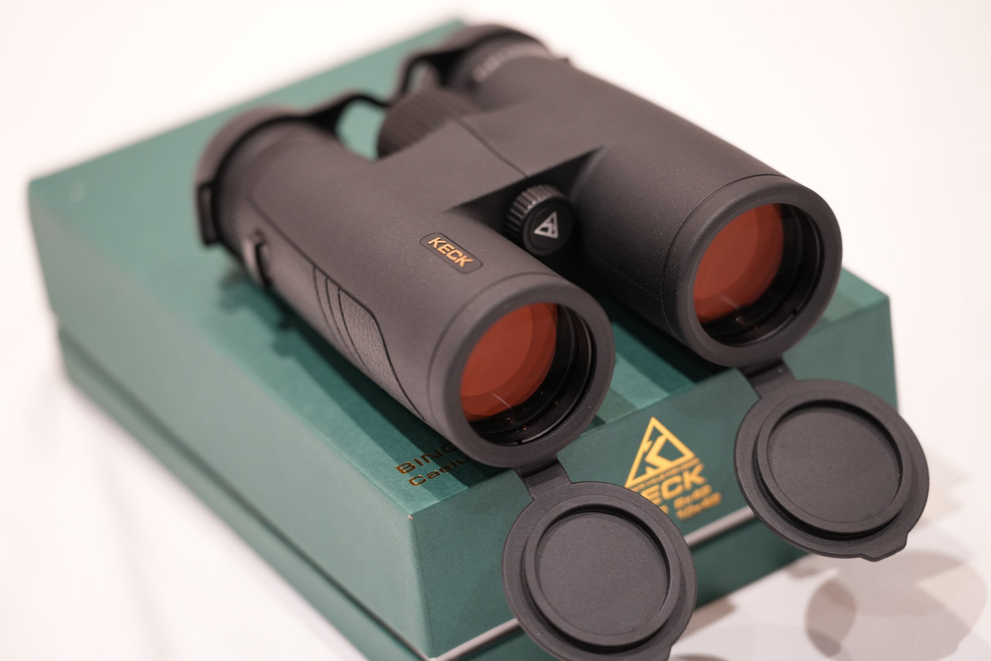 Keck binoculars Caelux T10 ED 10×42